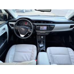 TOYOTA - COROLLA - 2016/2017 - Preta - R$ 92.800,00