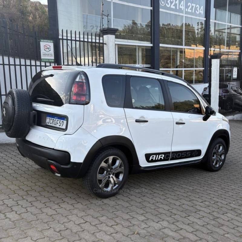 CITROËN - AIRCROSS - 2016/2017 - Branca - R$ 55.800,00