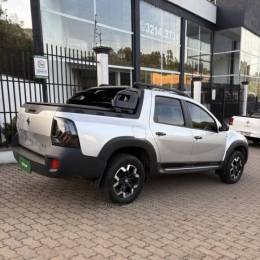 RENAULT - DUSTER OROCH - 2022/2023 - Prata - R$ 114.800,00