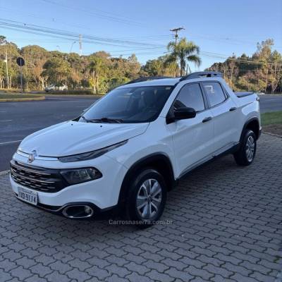 FIAT - TORO - 2016/2017 - Branca - R$ 82.800,00