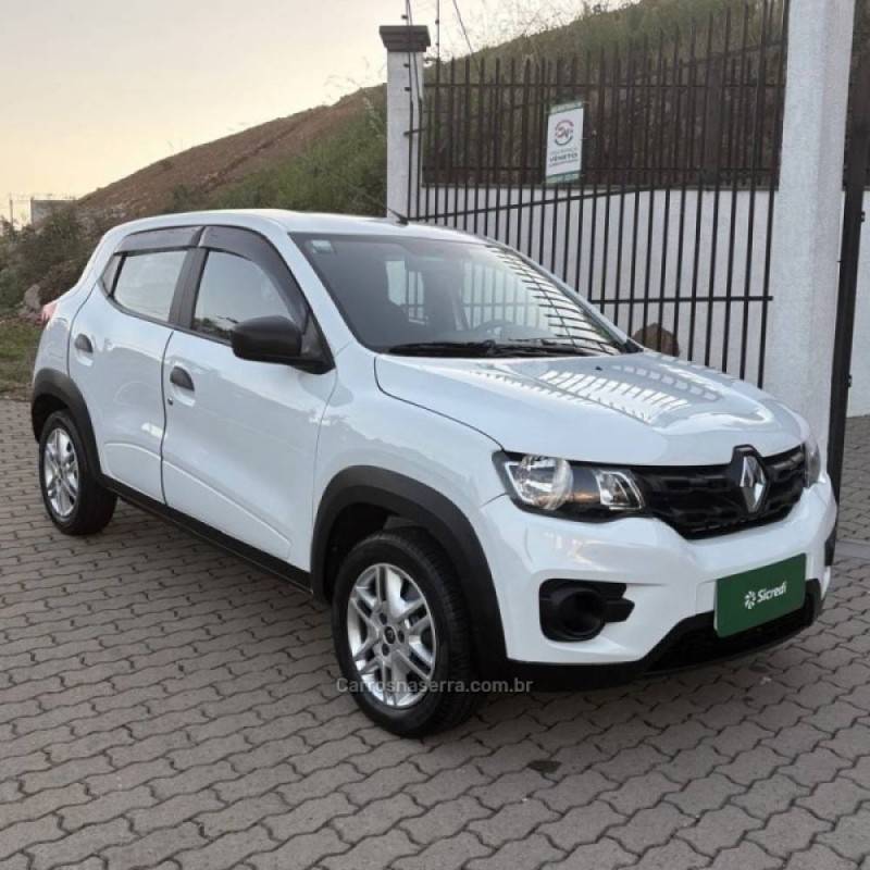 RENAULT - KWID - 2018/2018 - Branca - R$ 37.800,00