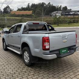 CHEVROLET - S10 - 2012/2013 - Prata - R$ 114.800,00
