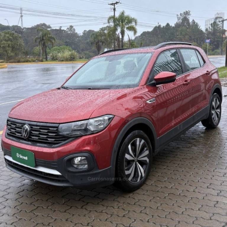 VOLKSWAGEN - T-CROSS - 2024/2024 - Vermelha - R$ 132.800,00