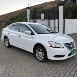 NISSAN - SENTRA - 2015/2015 - Branca - R$ 57.800,00