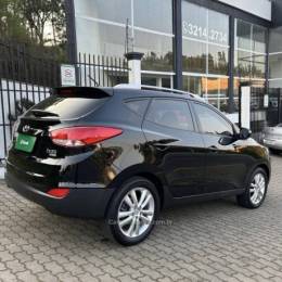 HYUNDAI - IX35 - 2011/2012 - Preta - R$ 67.800,00