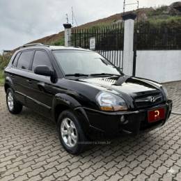 HYUNDAI - TUCSON - 2011/2012 - Preta - R$ 44.800,00
