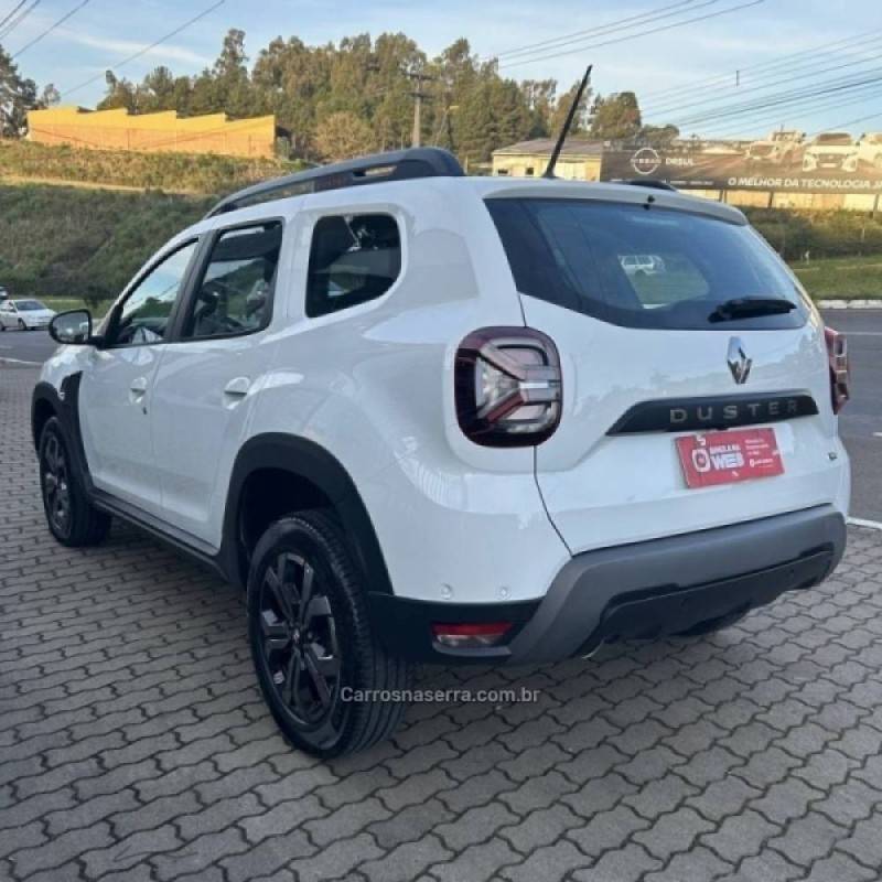 RENAULT - DUSTER - 2024/2025 - Branca - R$ 129.800,00