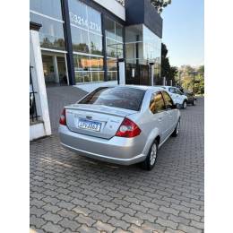FORD - FIESTA - 2009/2009 - Prata - R$ 31.800,00