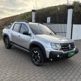 RENAULT - DUSTER OROCH - 2022/2023 - Prata - R$ 114.800,00