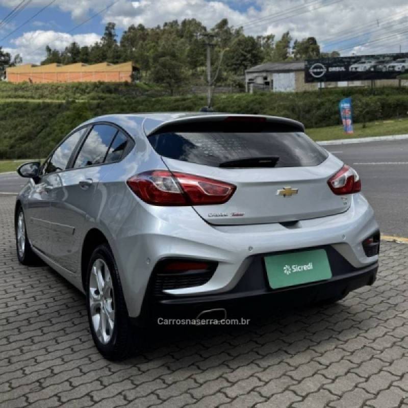 CHEVROLET - CRUZE - 2019/2019 - Prata - R$ 87.800,00