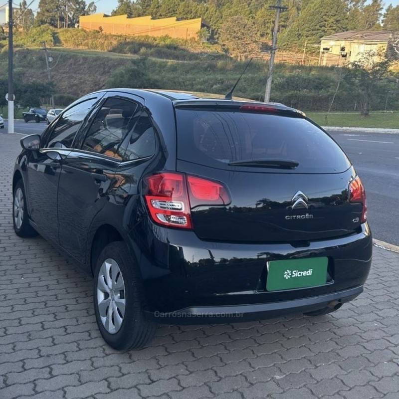 CITROËN - C3 - 2016/2017 - Preta - R$ 46.800,00